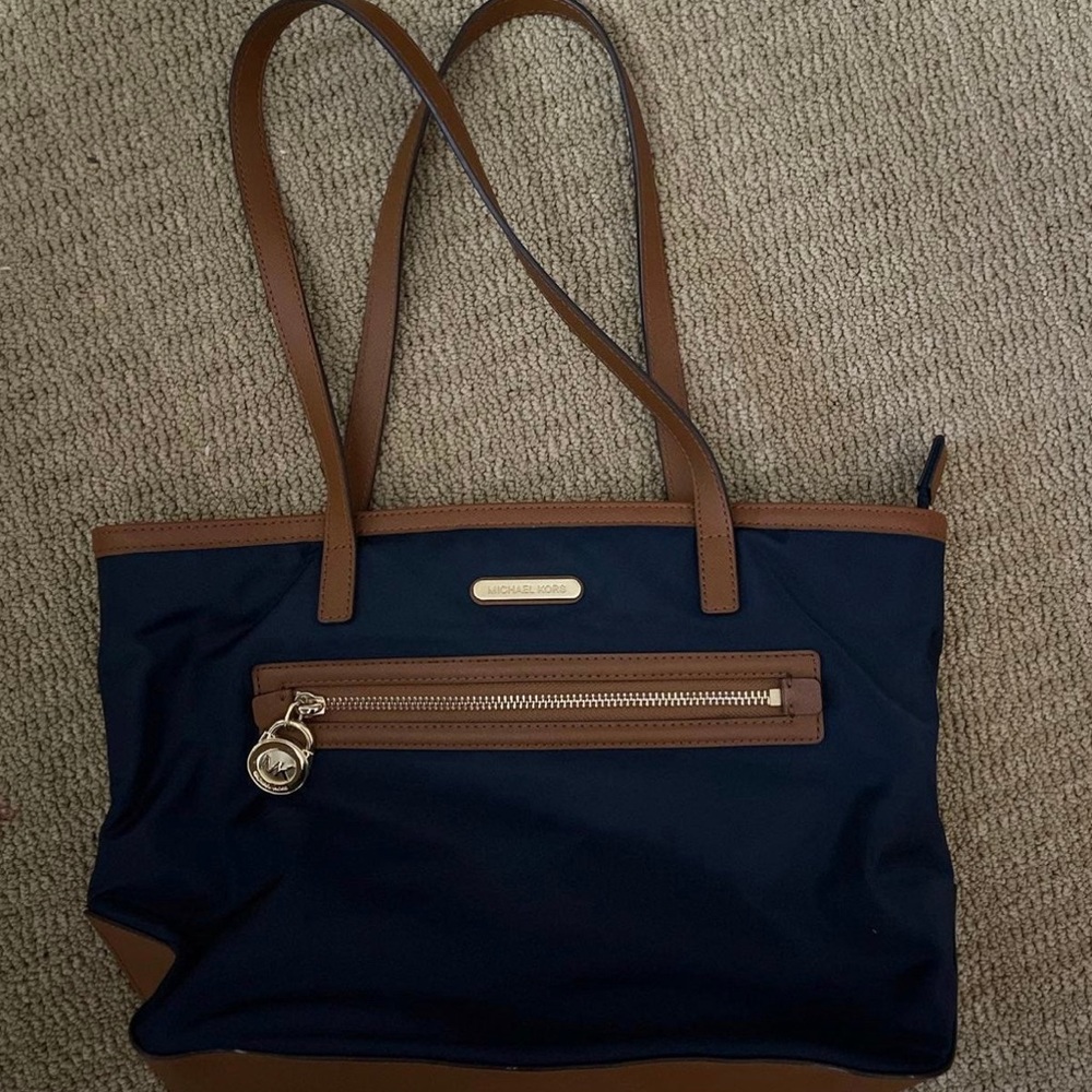 Michael Kors Kempton Navy Blue Nylon Tote Shoulder Handbag Purse Women